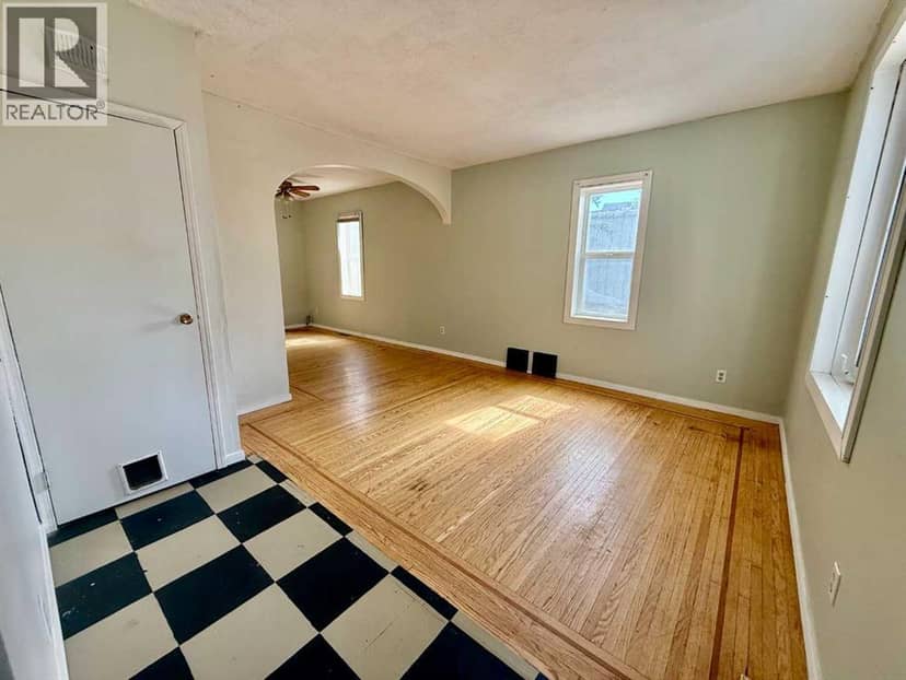 5133 50 Street, Provost, photo 5