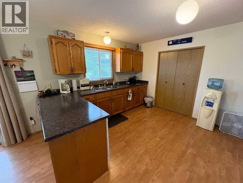 10313 89 Street, Peace River, photo 6