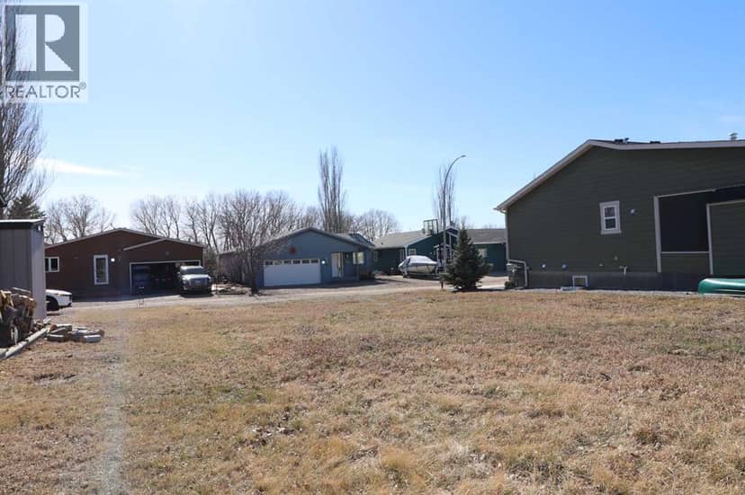 663 Lakeside Drive, Rural Vulcan County, photo 8