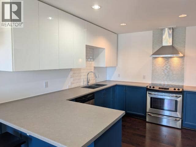 305-4580 JOYCE AVE, Powell River, photo 4