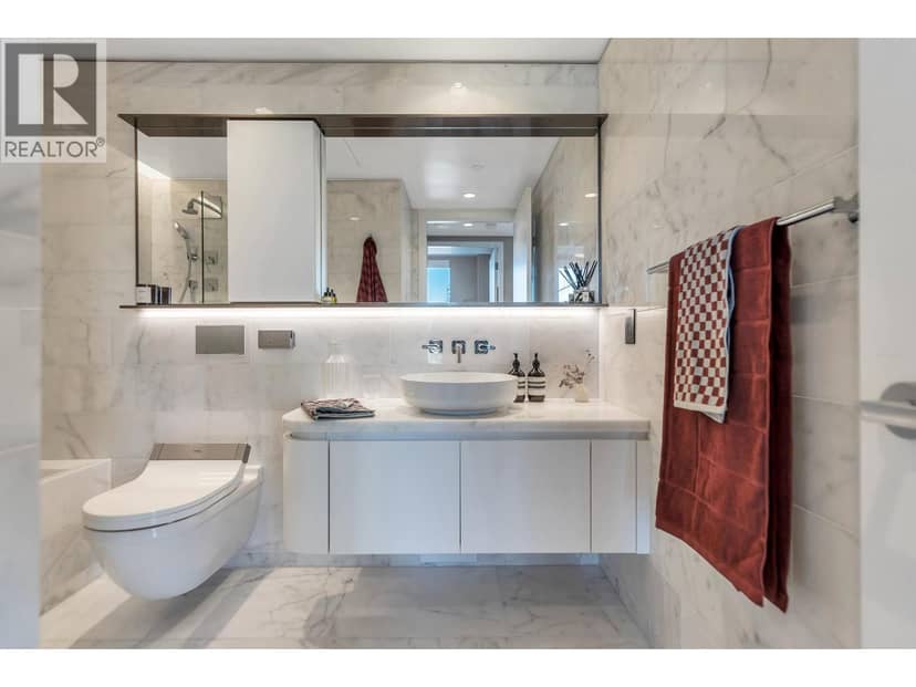 2204 1482 ROBSON STREET, Vancouver, photo 4