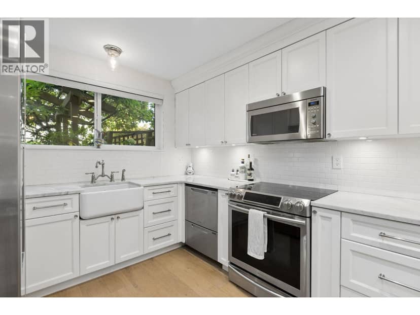 104 2211 West 2nd Ave, Vancouver, photo 4