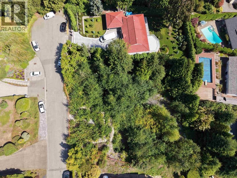 1410 CAMELOT ROAD, West Vancouver