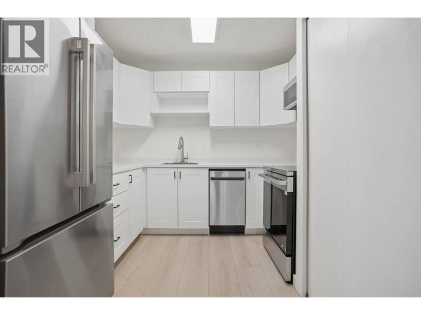 3 3250 W 4TH AVENUE, Vancouver, photo 4