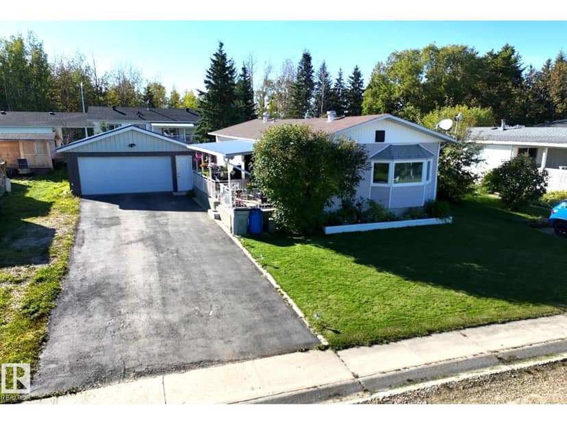 5324 46B Street, Evansburg