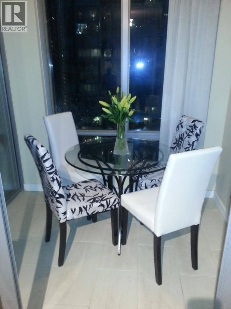 2105 1288 W GEORGIA STREET, Vancouver, photo 7