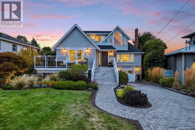1244 Beach Dr, Oak Bay