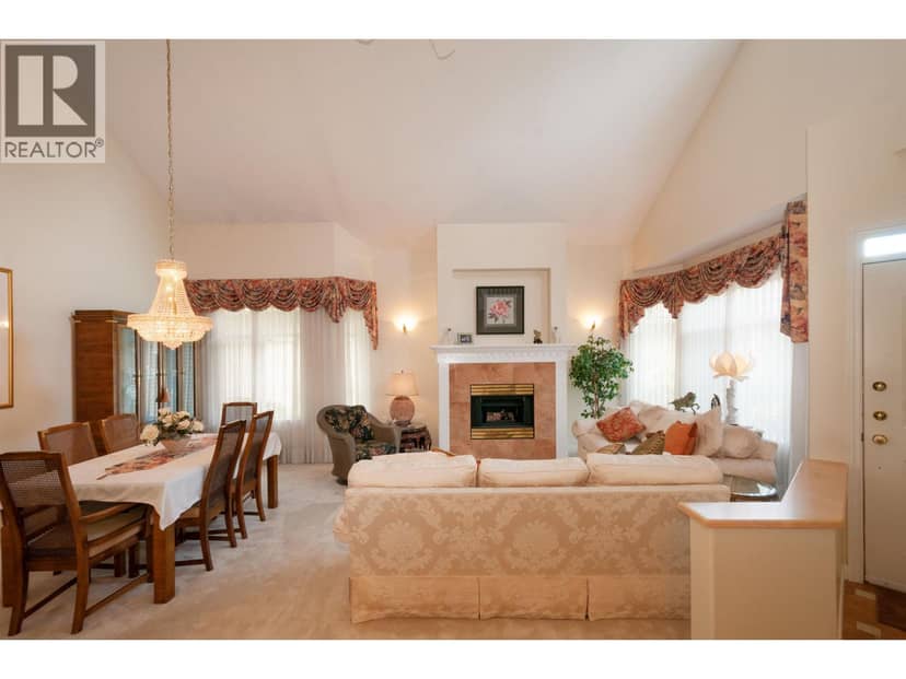 53 5531 Cornwall Drive, Richmond, photo 3