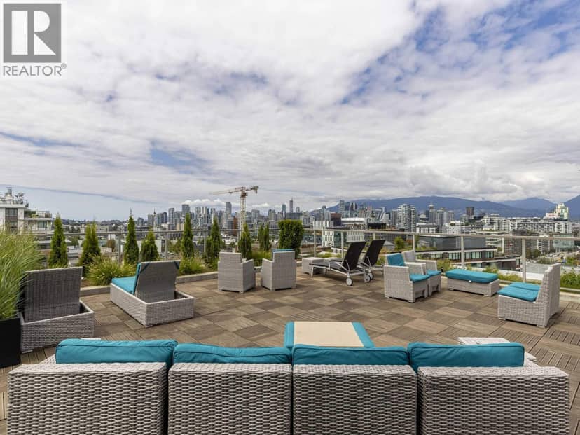 473 250 E 6TH AVENUE, Vancouver