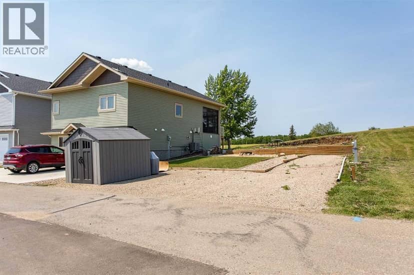 5011, 25054 South Pine Lake Road, Rural Red Deer County, photo 3