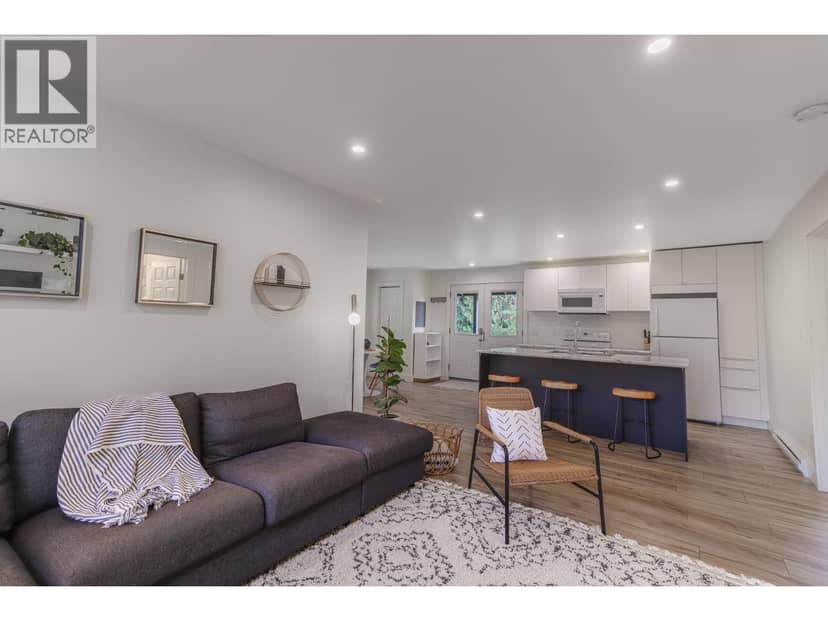 16102 3A Highway, Crawford Bay
