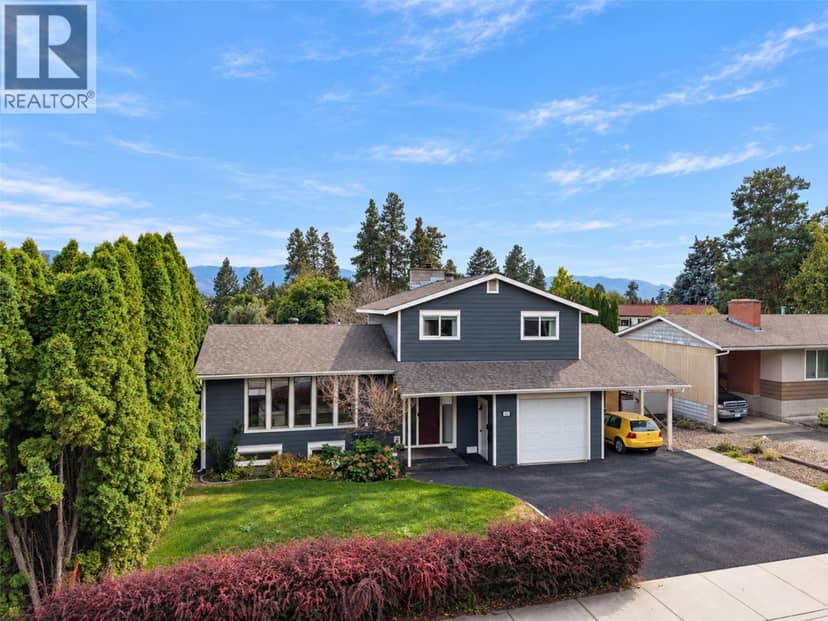 1859-1861 Mountain Avenue, Kelowna