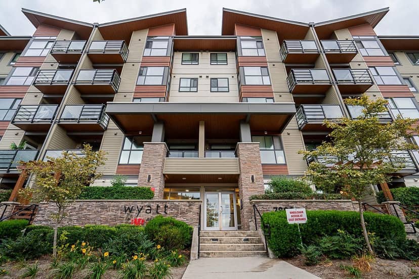 108 7809 209 STREET, Langley, photo 2