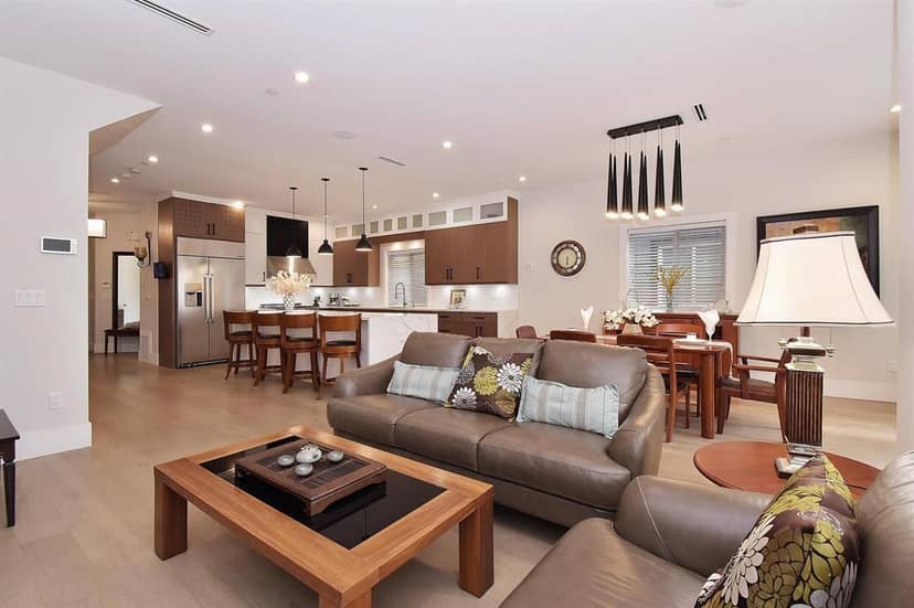 154XX RUSSELL AVENUE, White Rock, photo 4
