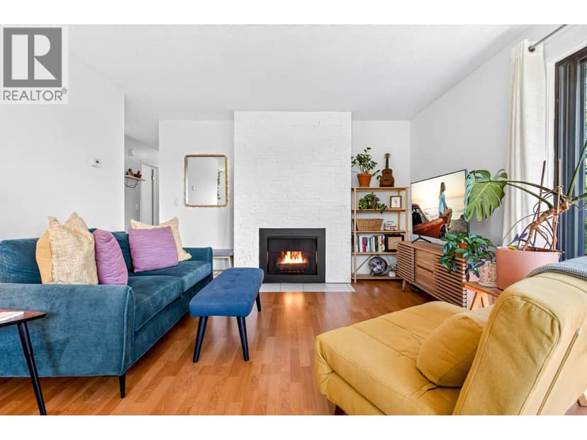 201 338 WARD STREET, New Westminster, photo 2