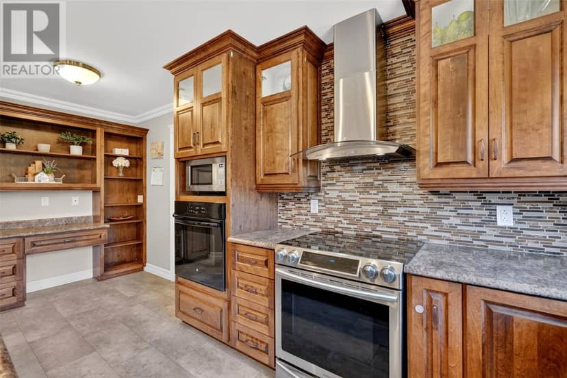 16 Hillview Place, South River, photo 7