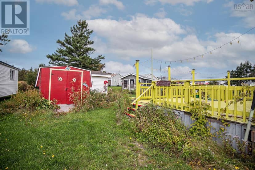 10 Hollis Lane, Port Howe, photo 3