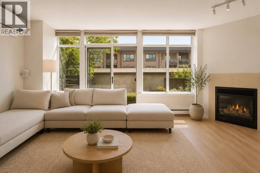 TH3 63 KEEFER PLACE, Vancouver, photo 3