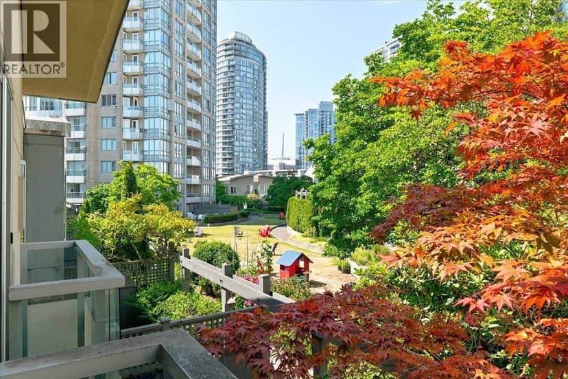 TH3 63 KEEFER PLACE, Vancouver, photo 6