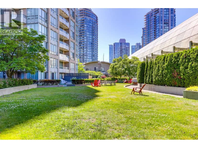 TH3 63 KEEFER PLACE, Vancouver, photo 5