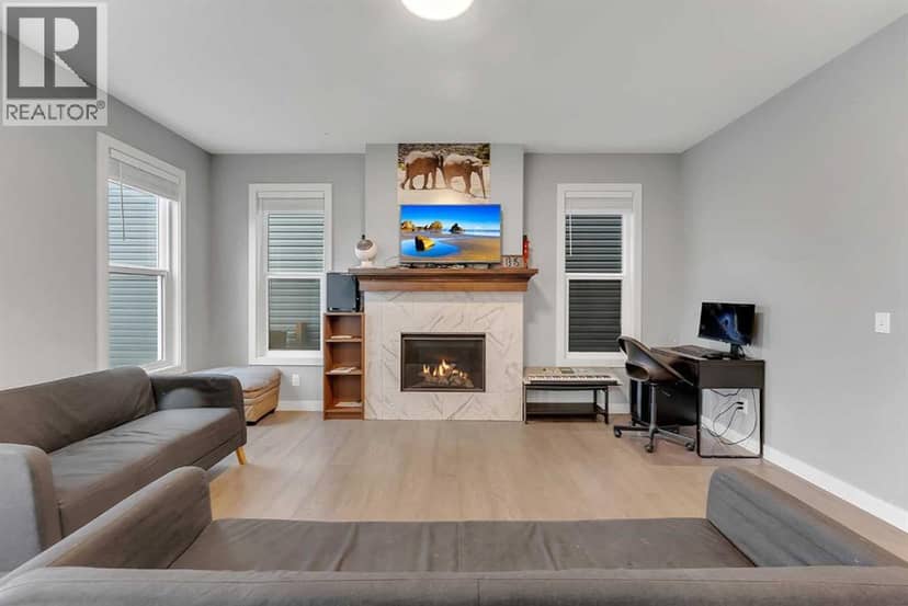 154 Amblehurst Way NW, Calgary, photo 5