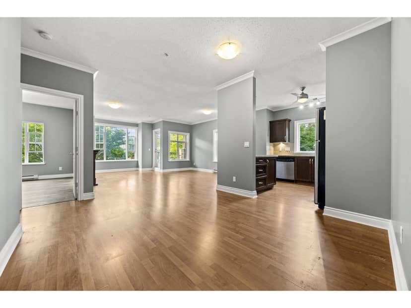 201 20286 53A AVENUE, Langley