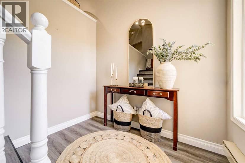 7 Canyon Court W, Lethbridge, photo 4
