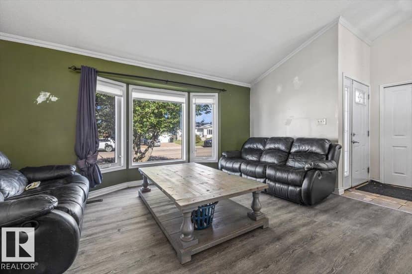 329 Warwick Rd NW, Edmonton, photo 7