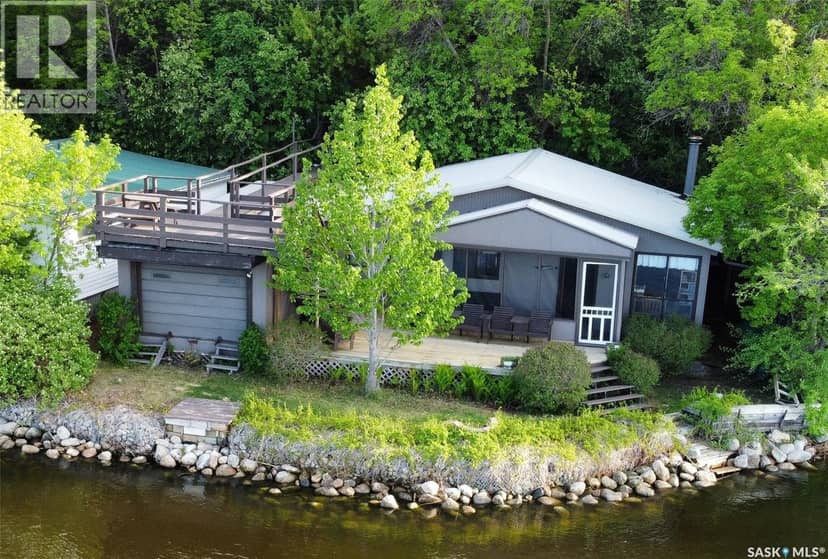 215 Osment AVENUE, Katepwa Beach