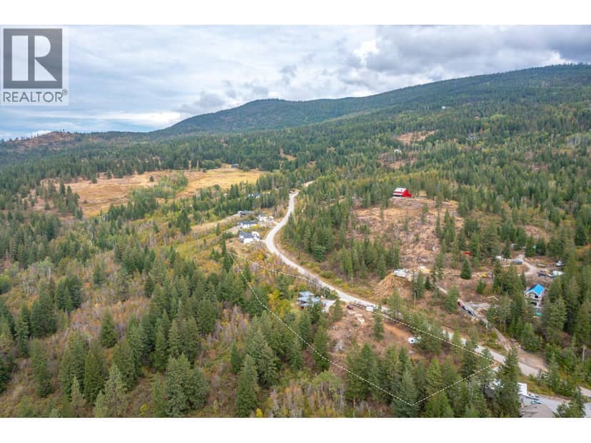 7936 McLennan Road, Vernon, photo 2