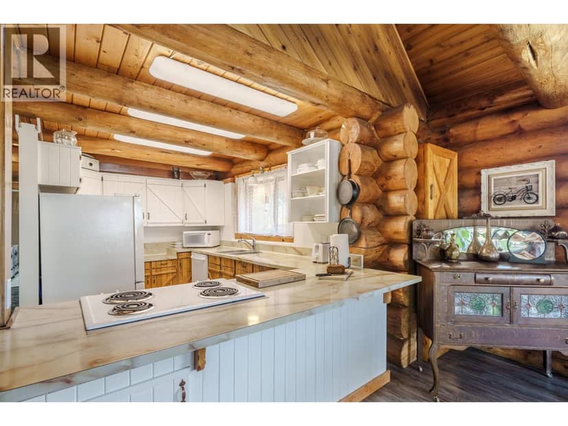 5975 LITTLE FORT 24 HIGHWAY, Lone Butte, photo 4