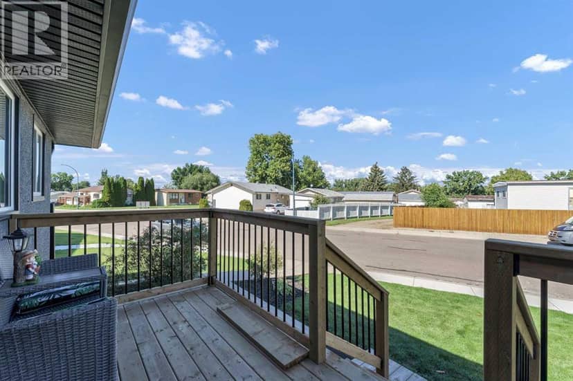 2427 24 Street SE, Medicine Hat, photo 5