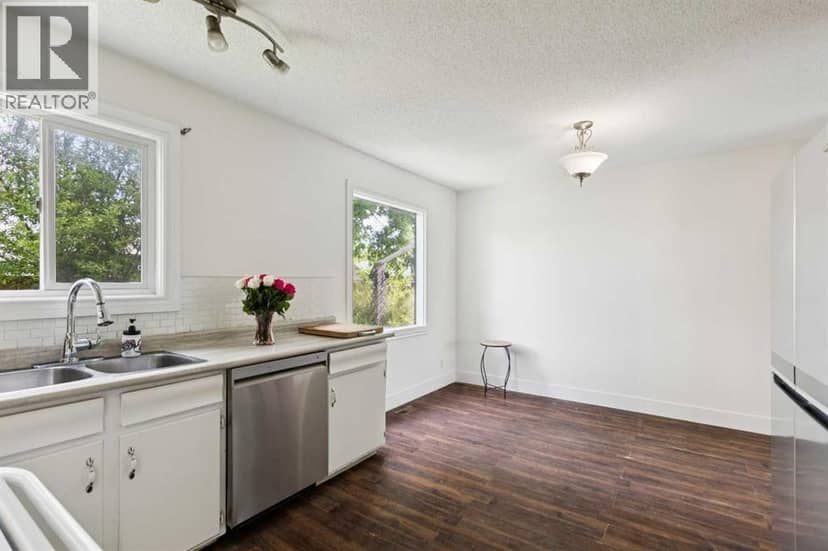 2007 Olympia Drive SE, Calgary, photo 7