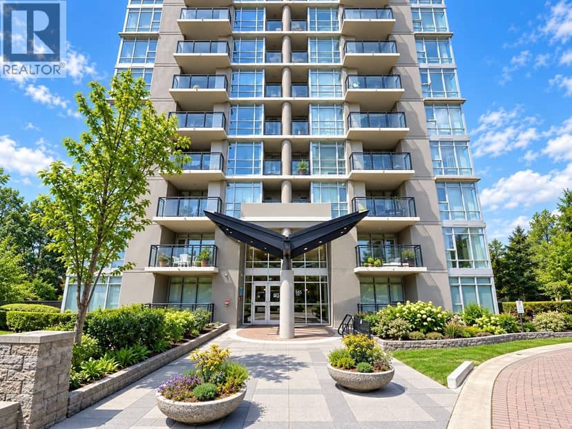705 555 DELESTRE AVENUE, Coquitlam, photo 2