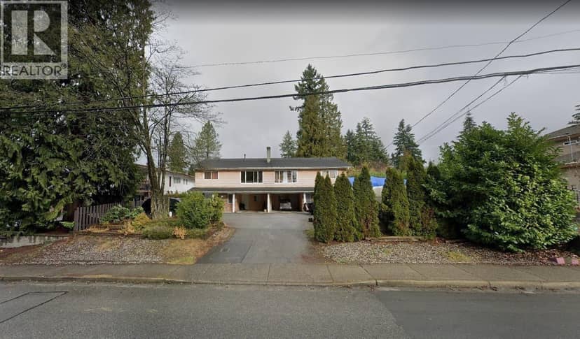 727 729 SMITH AVENUE, Coquitlam