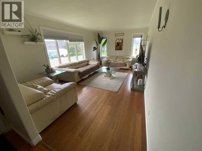 1513 Westview Drive, Bowden, photo 8