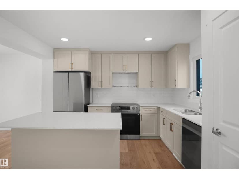 423 Aster Dr NW, Edmonton, photo 8