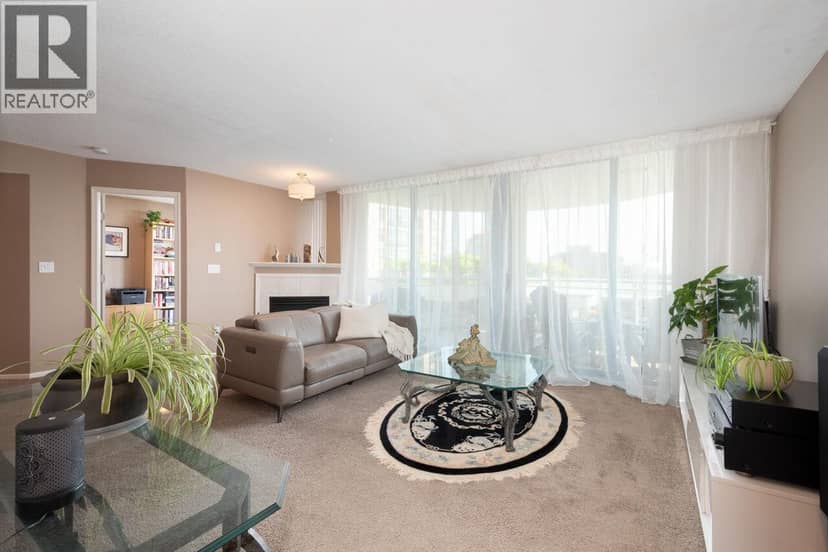 804 739 PRINCESS STREET, New Westminster, photo 2