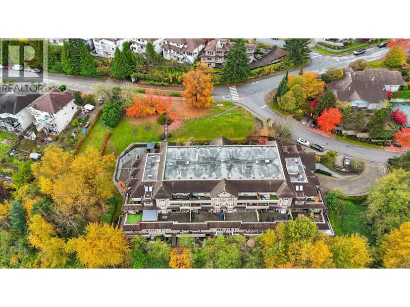 111 160 SHORELINE CIRCLE, Port Moody, photo 3