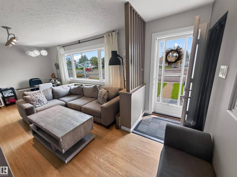 16046 95 AV NW, Edmonton, photo 8