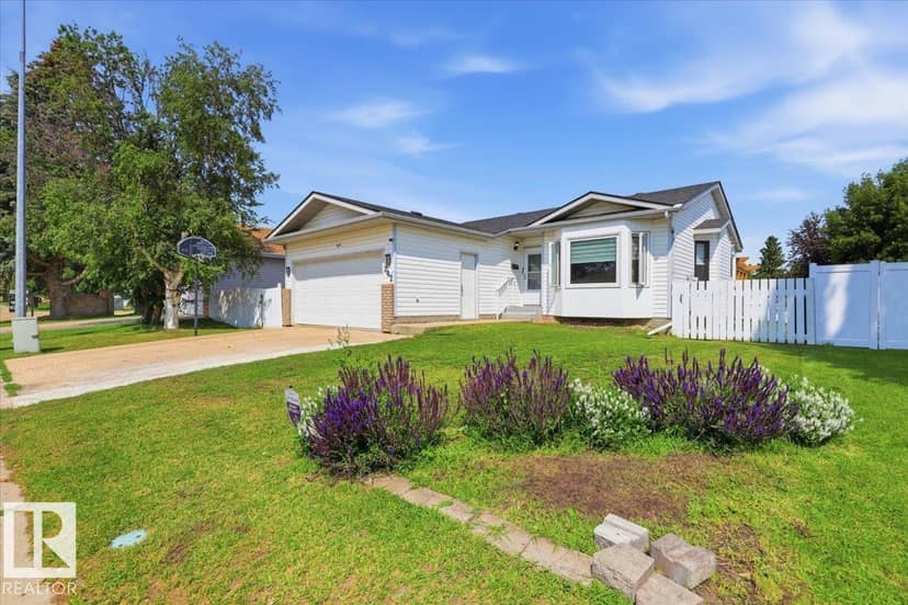 242 Northmount DR, Wetaskiwin, photo 3