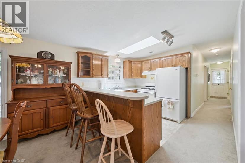 4 SPRUCE Avenue, Puslinch, photo 5