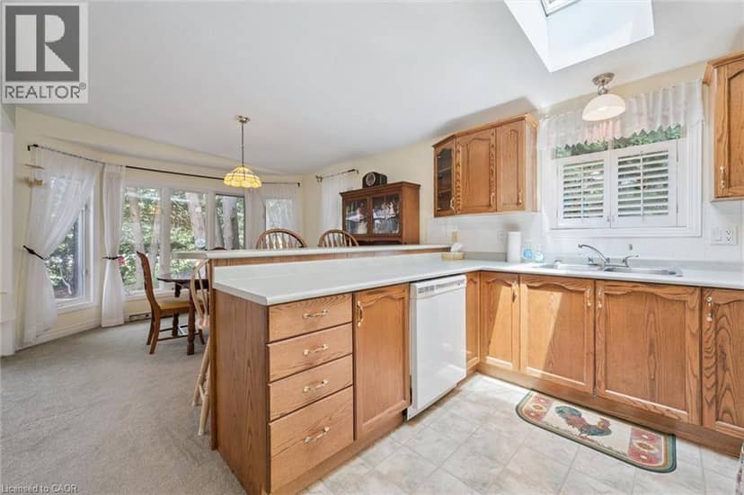 4 SPRUCE Avenue, Puslinch, photo 8