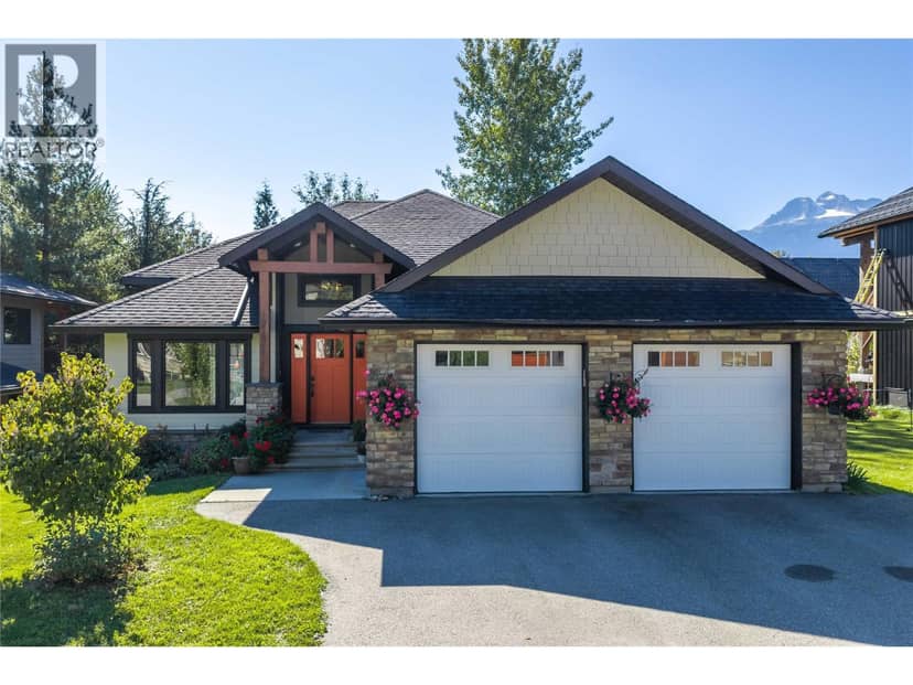1915 Aspen Crescent, Revelstoke