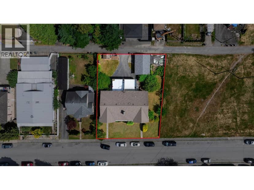 6775 -6777 BALMORAL STREET, Burnaby