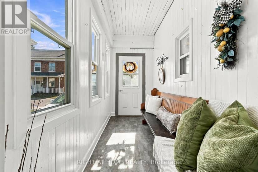 19 Asa Street, North Grenville, photo 4
