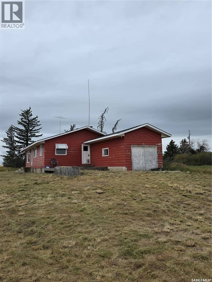Little Six Acreage, Auvergne Rm No. 76