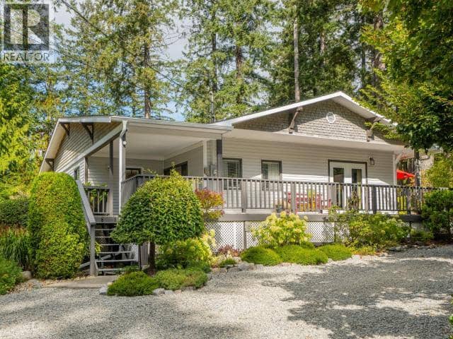 11070 HIGHWAY 101, Powell River