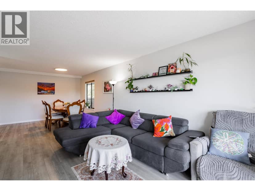 108 8860 NO. 1 ROAD, Richmond, photo 2