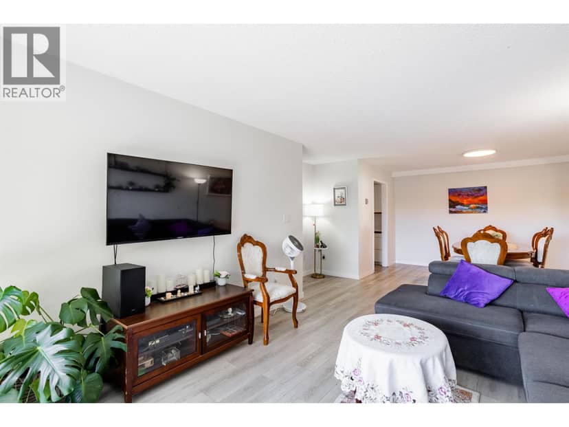 108 8860 NO. 1 ROAD, Richmond, photo 3